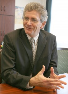 pk0224johnparkerson3