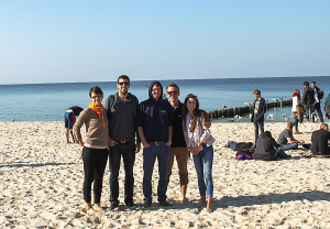 Simon Barbara és társai az Északi-tenger partján Simon Barbara és társai az Északi-tenger partján