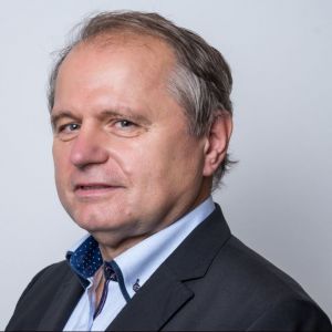 Józsa László
